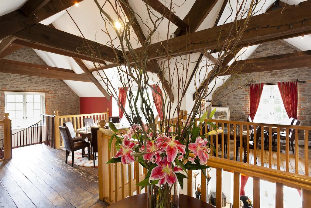 The Newbridge On Usk Hotel Exterior photo